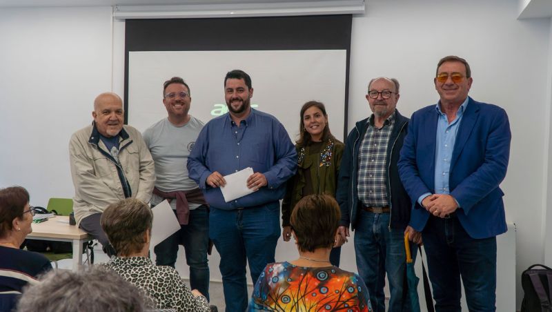 Nules inicia una nueva edición de la UNED Senior con más de 25 alumnos y una amplia oferta formativa