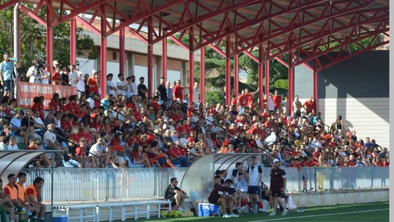 El CF Nules apela al apoyo de su afición para iniciar una nueva etapa este domingo ante el Vinaròs CF